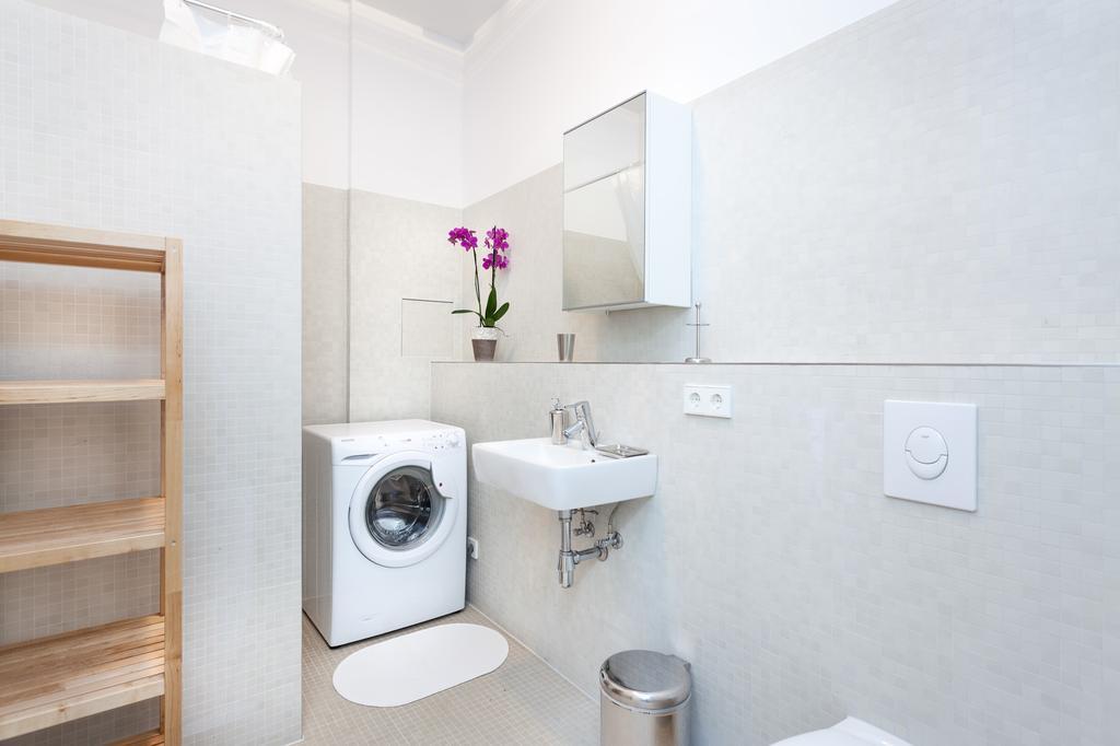Downtown Torstr, 4 Unique Units From 1-3 Bedrooms Apartamento *