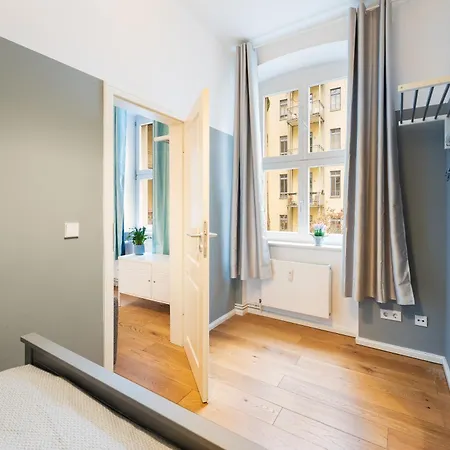 Downtown Apartments Torstr, 4 Unique Units From 1-3 Bedrooms Berlin Exterior photo